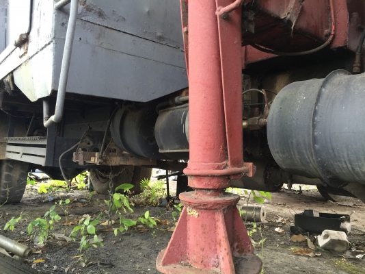 6ล้อติดเครน..150 แรง(รถจอดฝุ่นจับหนูทำรัง) HINO KR360 กระบะเหล็ก วางหัวฟูโซ่..เครน3ตันไม่สมบูรณ์...