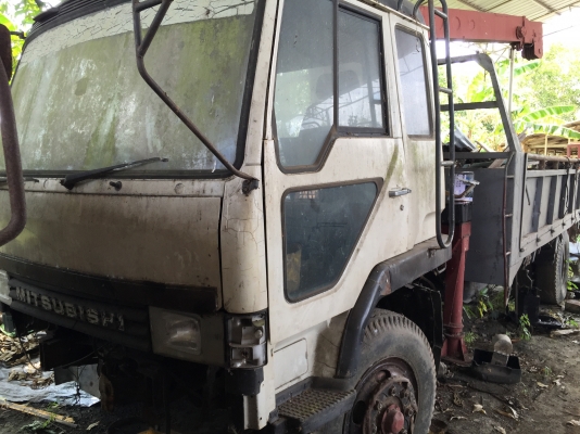 6ล้อติดเครน..150 แรง(รถจอดฝุ่นจับหนูทำรัง) HINO KR360 กระบะเหล็ก วางหัวฟูโซ่..เครน3ตันไม่สมบูรณ์...