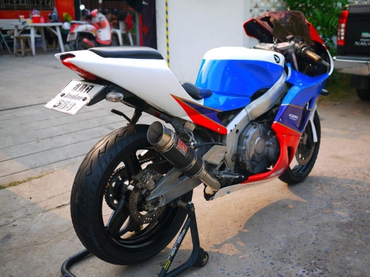 ขาย Cbr400 พร้อมทะเบียนแท้ แฟริ่ง Rc212 ท่อสูตรลั่นๆ เครื่องสดๆ ราคา 79000