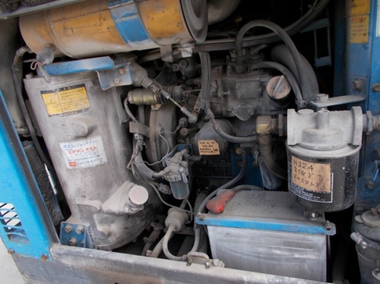 COMBO ชุดที่ 3 ขายรถขุดKOMASTSU PC138US-2 + เครื่องลม AIRMAN PDS50S