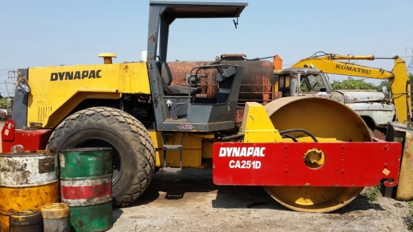 ขายด่วน 2คัน เกรดเดอร์caterpillar 140G5MD&รถบดสั่นสะเทือน Dynapac CA251D ขายด่วน 2คัน เกรดเดอร์caterpillar 140G5MD&รถบดสั่นสะเทือน Dynapac CA251D