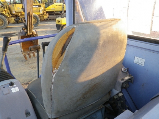 ขายรถแม็คโค Komatsu PC75UU-2