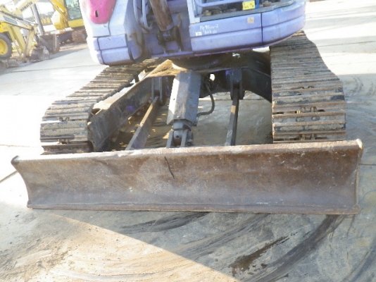 ขายรถแม็คโค Komatsu PC75UU-2