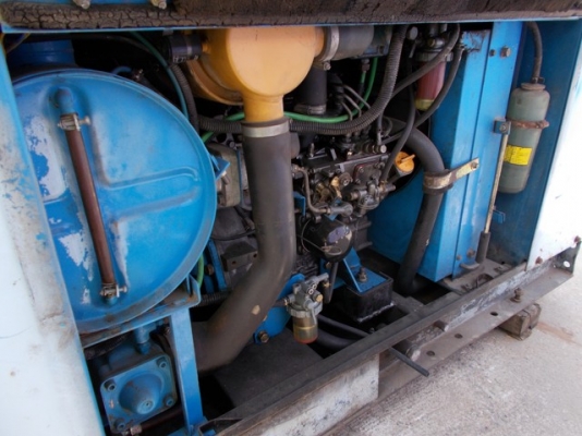 COMBO ชุดที่ 4 ขายควบ รถขุด KOBELCO SK115SR + AIRMAN PDS70S