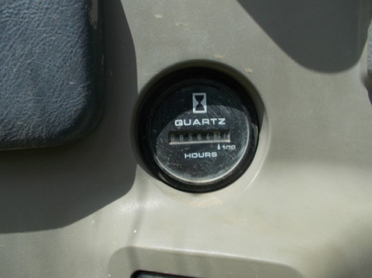 COMBO ชุดที่ 4 ขายควบ รถขุด KOBELCO SK115SR + AIRMAN PDS70S