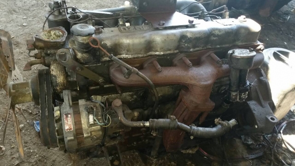 เครื่องอีซุ 6BD1อุปกรครบ ขายตามสภาพ มีเอกสารลงเล่ม