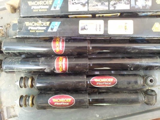 ขออนุญาติลงขายโช๊ครถยนต์ ครับ ขออนุญาติลงขายโช๊ครถยนต์ ครับ