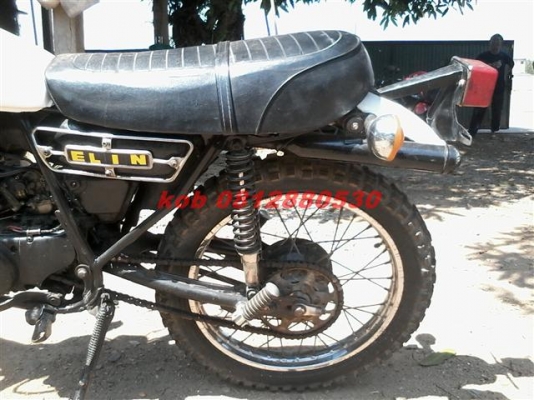 ขาย DT100 มีเล่มไม่ได้ตามชุดโอนภาษีขาดเก็บงานใหม่หมดอะไหล่ครบระบบไฟออกเครื่องแรงๆ ขาย 18500 บาท