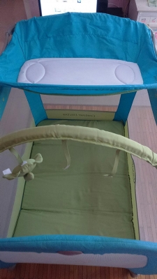 ขายรถเข็นเด็ก carmera lexar และเตียง เพเพ็น Garco