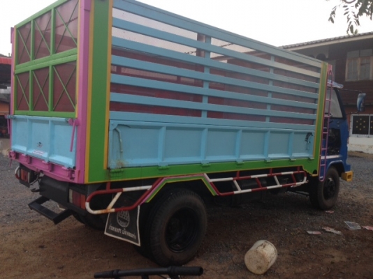 ขายรถอีแต๋นดั้ม 6 ล้อ บรรทุกข้าวได้ถึง 6 เกวียน