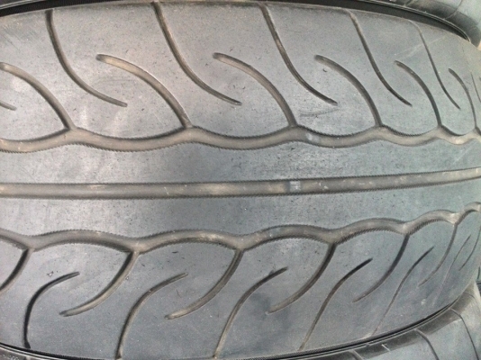 ขายยาง YOKOHAMA AD08 205-45-17 ปี12 ดอกสวย ไม่มีปะ ชุดละ 9,900 บาท
