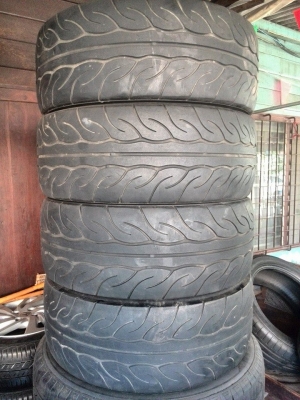 ขายยาง YOKOHAMA AD08 205-45-17 ปี12 ดอกสวย ไม่มีปะ ชุดละ 9,900 บาท