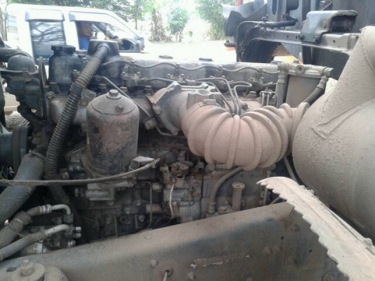 ขายด่วนรถน้ำมันไอ้หลงเครื่อง195เเรงเบรคทิฟฟี่ถังน้ำมันบรรจุได้16000ลิตร