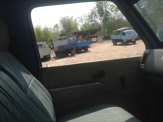 ขายสด ผ่อน NKR 110 HP 4 BE1  พวงมาลัยพาวเวอร  รถห้างปี 33