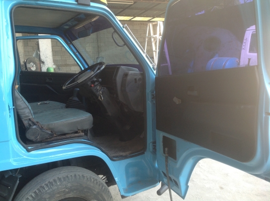 ขายสด ผ่อน NKR 110 HP 4 BE1  พวงมาลัยพาวเวอร  รถห้างปี 33