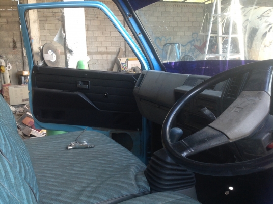 ขายสด ผ่อน NKR 110 HP 4 BE1  พวงมาลัยพาวเวอร  รถห้างปี 33