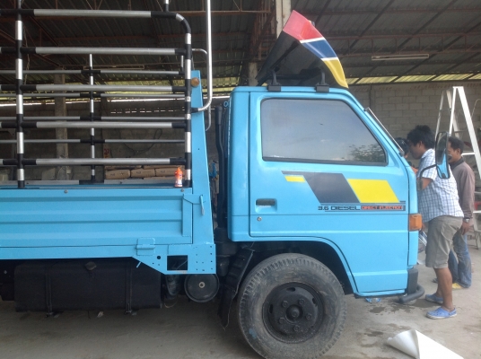 ขายสด ผ่อน NKR 110 HP 4 BE1  พวงมาลัยพาวเวอร  รถห้างปี 33