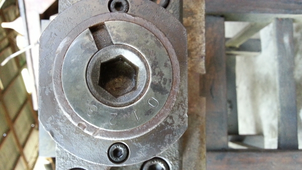 ขายปากกา ไฮโดรลิค ของญี่ปุ่น 6.2นิ้ว 12,000 สภาพสมบูรณ์