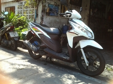 HONDAคลิ๊กปี54ตัวท๊อบคอมบายเบรค