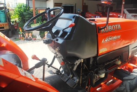 ขายรถไถKubota L4508DI (4WD) พร้อมใบมีดหน้า และผานพรวนช้างใหม่