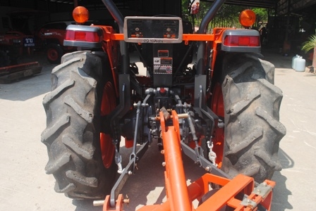 ขายรถไถKubota L4508DI (4WD) พร้อมใบมีดหน้า และผานพรวนช้างใหม่