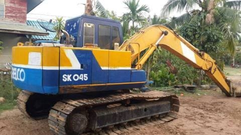 KOBELCO sk 045 m 2เล่มทะเบียนราคา550,000