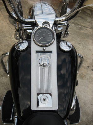 ขาย Harlay-Devidson roadking ปี 2007 ทะเบียนแท้ สมอ.ราคา 729,000 ขาย Harlay-Devidson roadking ปี 2007 ทะเบียนแท้ สมอ.ราคา 729,000