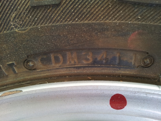 ขออนุญาติลงขายยางอะไหล่รถยนต์ ครับ