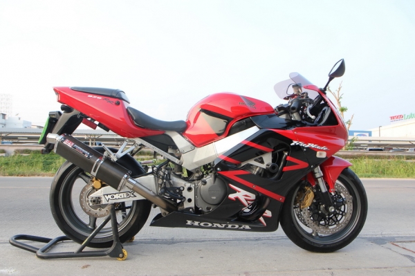 ขาย HONDA CBR 929 ปี 2001 ทะเบียนแท้พร้อมโอน สภาพสวย เครื่องดี