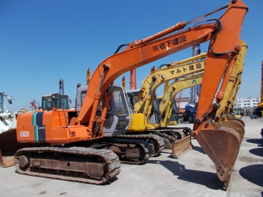 COMBO ชุดที่ 5 รถขุด EX120-2 + AIRMAN PDS175S