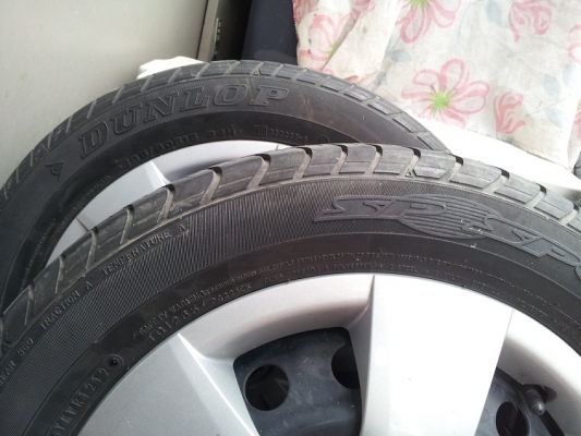 ขายล้อกะทะ VIOS ปี 1212 ยาง DUNLOP ยางสวยๆ  ไม่มีบวม