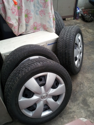 ขายล้อกะทะ VIOS ปี 1212 ยาง DUNLOP ยางสวยๆ  ไม่มีบวม