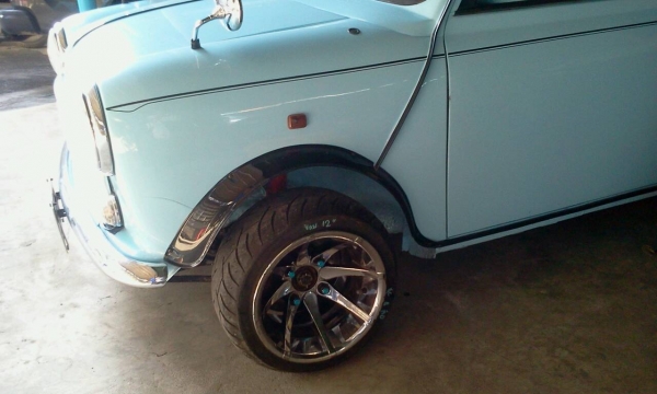 ต้องการขายแม็กซ์ขอบ12" พร้อมยางสภาพสวย