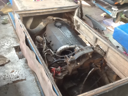 ขายครับบัส7เมตรkm450เครื่อง4hf1วิ่งสบายครับเปลียนรุ่นใหม่พร้อมใช้งานเอกสารพร้อมโอน