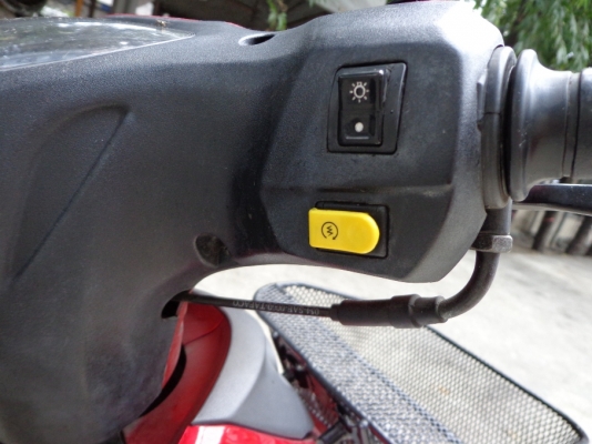 ขายรถ1ปี SYM MBike Bonus R สตาร์ทมือ 4จังหวะ ประหยัดขายสด  9,900บาท