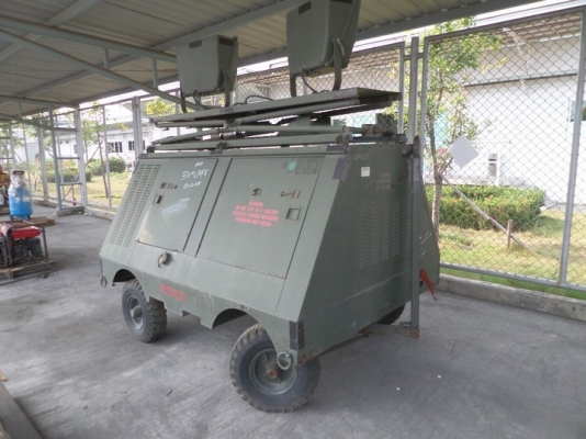 เครื่องปั่นไฟภาคสนาม พร้อมพ่วง และไฟสปอตร์ไลท์ เครื่องปั่นไฟภาคสนาม พร้อมพ่วง และไฟสปอตร์ไลท์