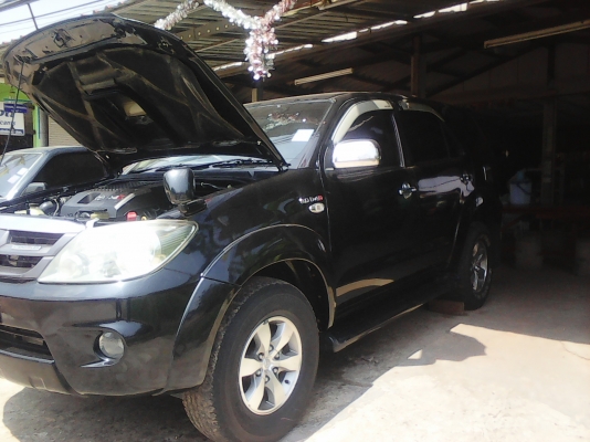 รถ โตโยต้า ฟอร์จูนเนอร์ 30-4WDปี49 เกียร์ธรรมดา รถสภาพดีใช้งานน้อย ทะเบียนพร้อมโอน รถ โตโยต้า ฟอร์จูนเนอร์ 30-4WDปี49 เกียร์ธรรมดา รถสภาพดีใช้งานน้อย ทะเบียนพร้อมโอน