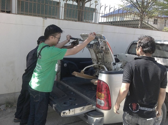 วันนี้จัดส่งอีกคันครับ - รถดำนา 2 แถว หยอดเมล็ดหรือปุ๋ย ไปนครพนมขอบคุณหลายเด้อ