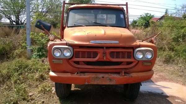 ขาย 6 ล้อหัวยาว รุ่นคัสซีใหญ่ สวยตลอดเส้น เครื่องเดิม TX ทะเบียนพร้อมโอน ราคาต่อรองได้ครับ