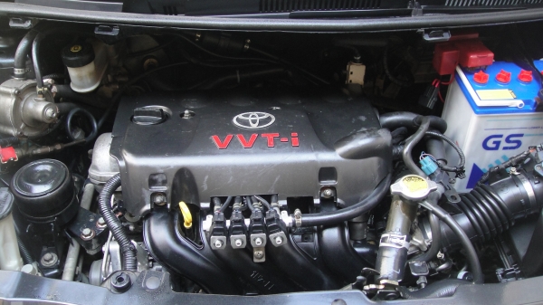 TOYOTA YARIS 1.5E มือเดียวตั้งแต่ป้ายแดง เจ้าของขายเอง สวยเดิม ไม่เคยฃน