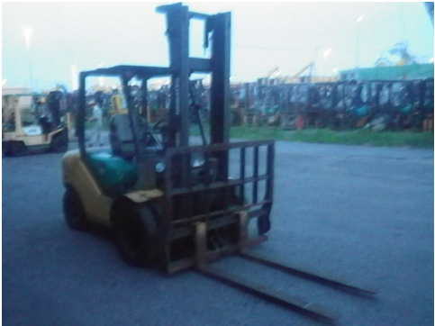 จำหน่าย Forklift KOMATSU 3 ตัน ดีเซล ญี่ปุ่น FD30HT รุ่น 16  เกียร์ออโต้ **มี Hinged Fork** ปี 2007 เสา 4 เมตร เครื่อง 4 สูบ นำเข้าตรงจากโยโกฮาม่า