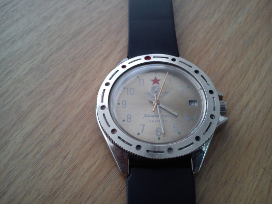 นาฬิกาไขลาน ดาวแดง นาฬิกาไขลาน ดาวแดง