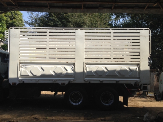 ขายด่วน กะบะร่องสิบล้อ ของฮีโน่3h ราคาต่อรองได้คับ