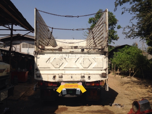 ขายด่วน กะบะร่องสิบล้อ ของฮีโน่3h ราคาต่อรองได้คับ