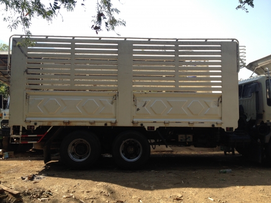 ขายด่วน กะบะร่องสิบล้อ ของฮีโน่3h ราคาต่อรองได้คับ