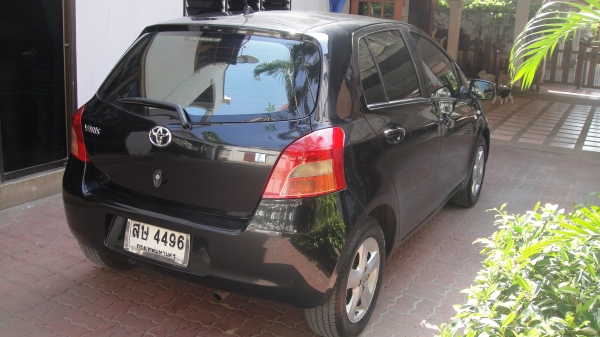 TOYOTA YARIS 1.5E มือเดียวตั้งแต่ป้ายแดง เจ้าของขายเอง สวยเดิม ไม่เคยฃน