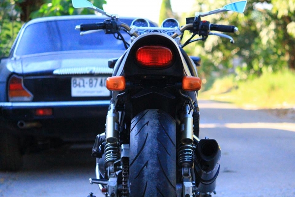 ขาย Suzuki inazuma 400 cc ปี 98 พร้อมท่อสูตรโยชิเสียงหวานๆ เครื่องสดมาก สภาพพร้อมใช้งานทันที ขาย Suzuki inazuma 400 cc ปี 98 พร้อมท่อสูตรโยชิเสียงหวานๆ เครื่องสดมาก สภาพพร้อมใช้งานทันที