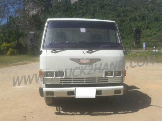 รถบรรทุก 6 ล้อดัมพ์ HINO   รุ่น FB112    ปีจดทะเบียน 2547