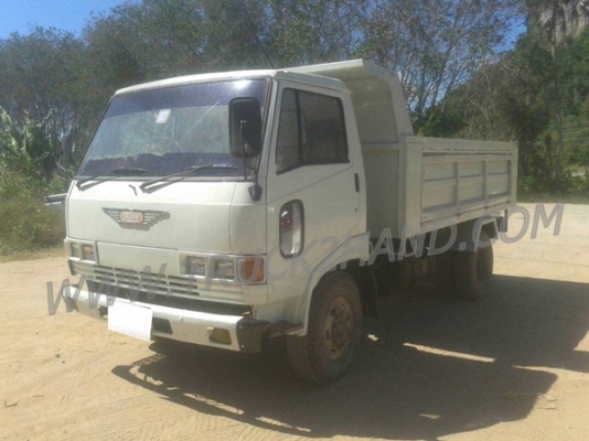 รถบรรทุก 6 ล้อดัมพ์ HINO   รุ่น FB112    ปีจดทะเบียน 2547