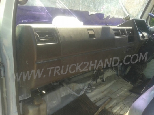 รถบรรทุก 6 ล้อดัมพ์ HINO   รุ่น FB112    ปีจดทะเบียน 2547